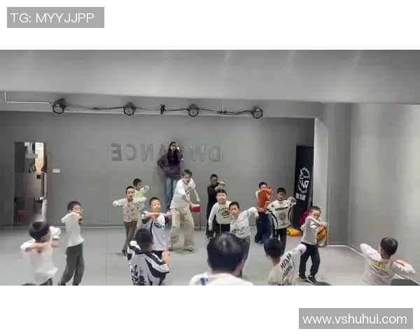 街舞精神：见证北京街舞队员们的拼搏与成长之路
