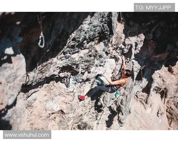 西安攀岩队在极限运动联赛中的默契配合与精彩表现分析 西安攀岩队在极限运动联赛中的默契配合与精彩表现分析